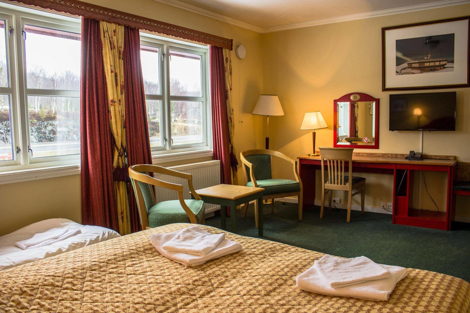 Tysfjord Hotel Storjord I Tysfjord Экстерьер фото