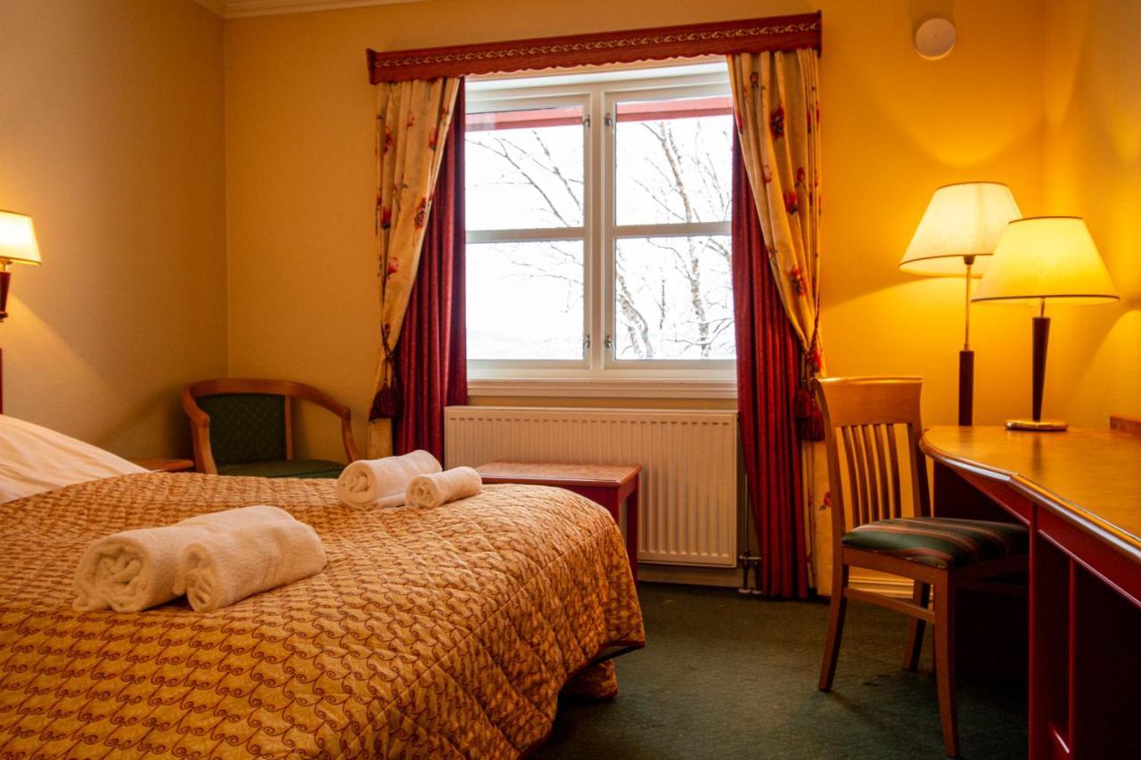 Tysfjord Hotel Storjord I Tysfjord Экстерьер фото